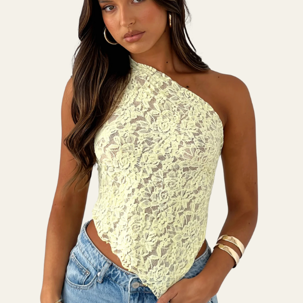 VIENNA LOVE LACE TOP