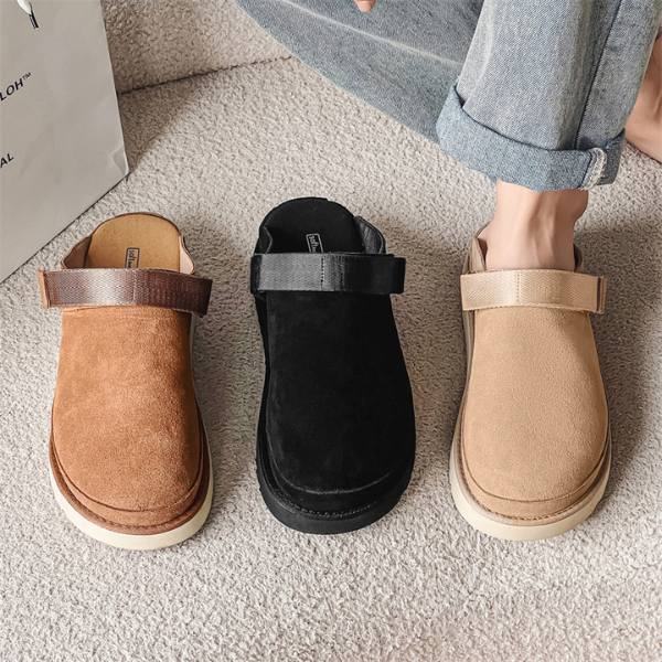 ST TROPEZ SUEDE SLIDES