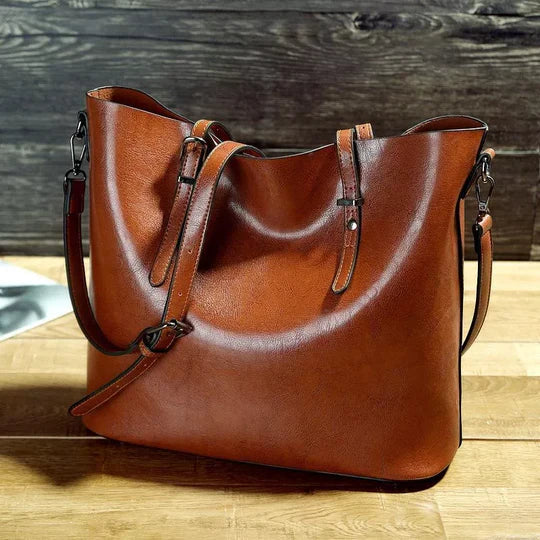 MONACO LEATHER SHOULDER BAG