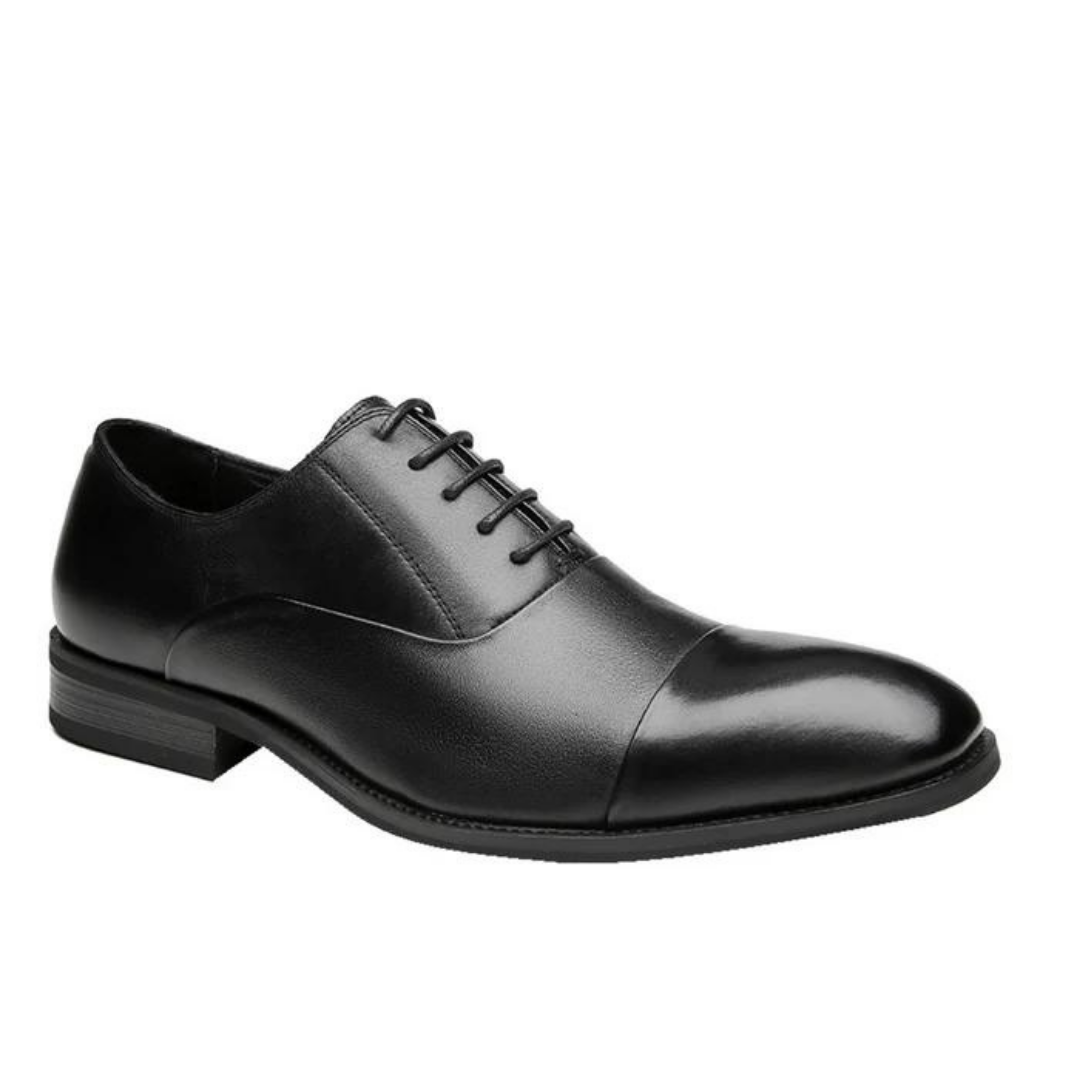 CLASSIC LEATHER SHOES