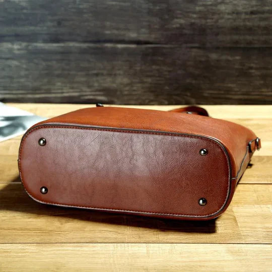 MONACO LEATHER SHOULDER BAG